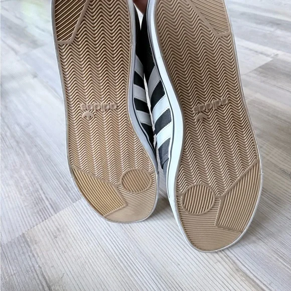 Gray High-Top Sneakers skate shoes - Picture 6 of 6